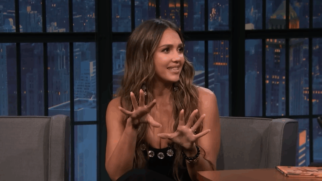 Jessica Alba sobre Seth Meyers.