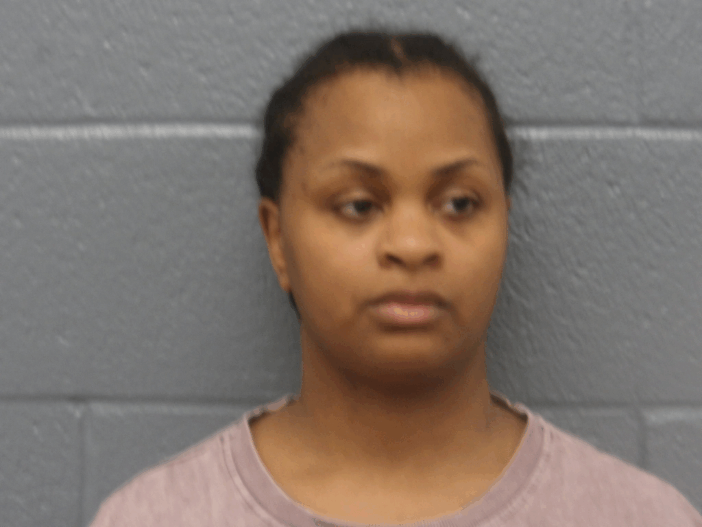 The mugshot of Aliyah Henderson.