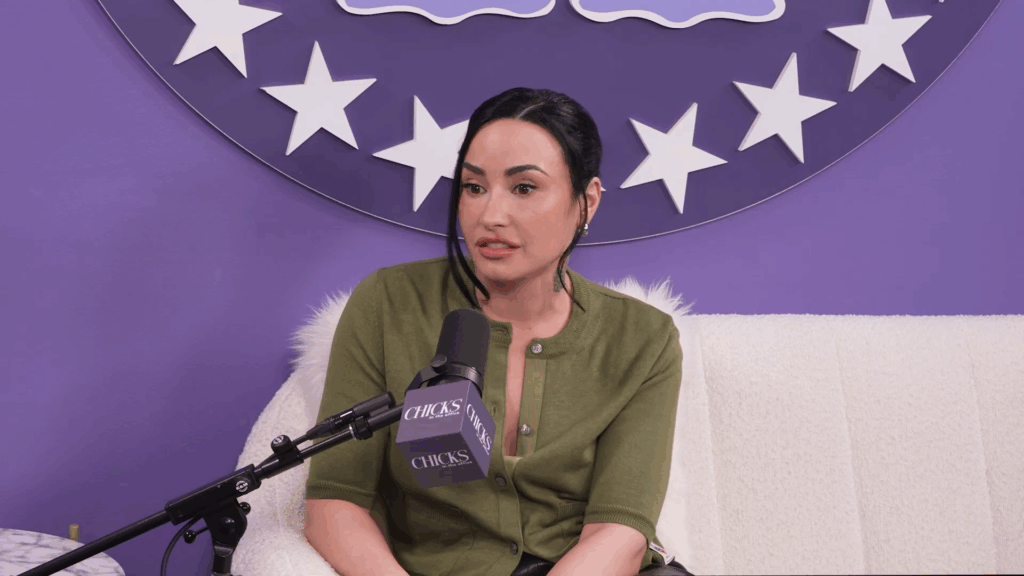 Demi Lovato on the Chicks In The Office podcast.