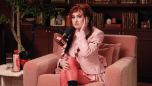 Did Chappell Roan’s Security Guard Bully Jude Law’s Daughter? Soccer Player …