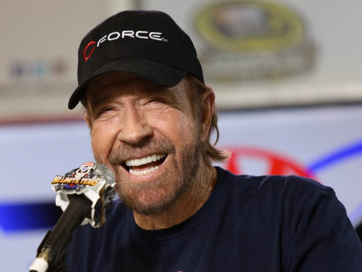 Chuck Norris Tributes: Sylvester Stallone, Guy Fieri, Benjamin Netanyahu Honor Fallen Icon