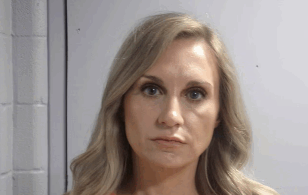 Misty Roberts, voormalig burgemeester van DeRidder, Louisiana, gaat de gevangenis in.