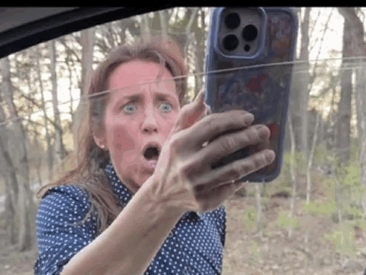 Michelle Duggar Flips Out on Paparazzi After Bailing Kendra Caldwell Out of Jail: Watch