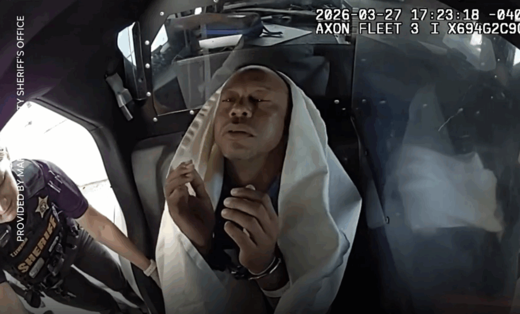 Tiger Woods called Donald Trump just minutes after he flipped his SUV.