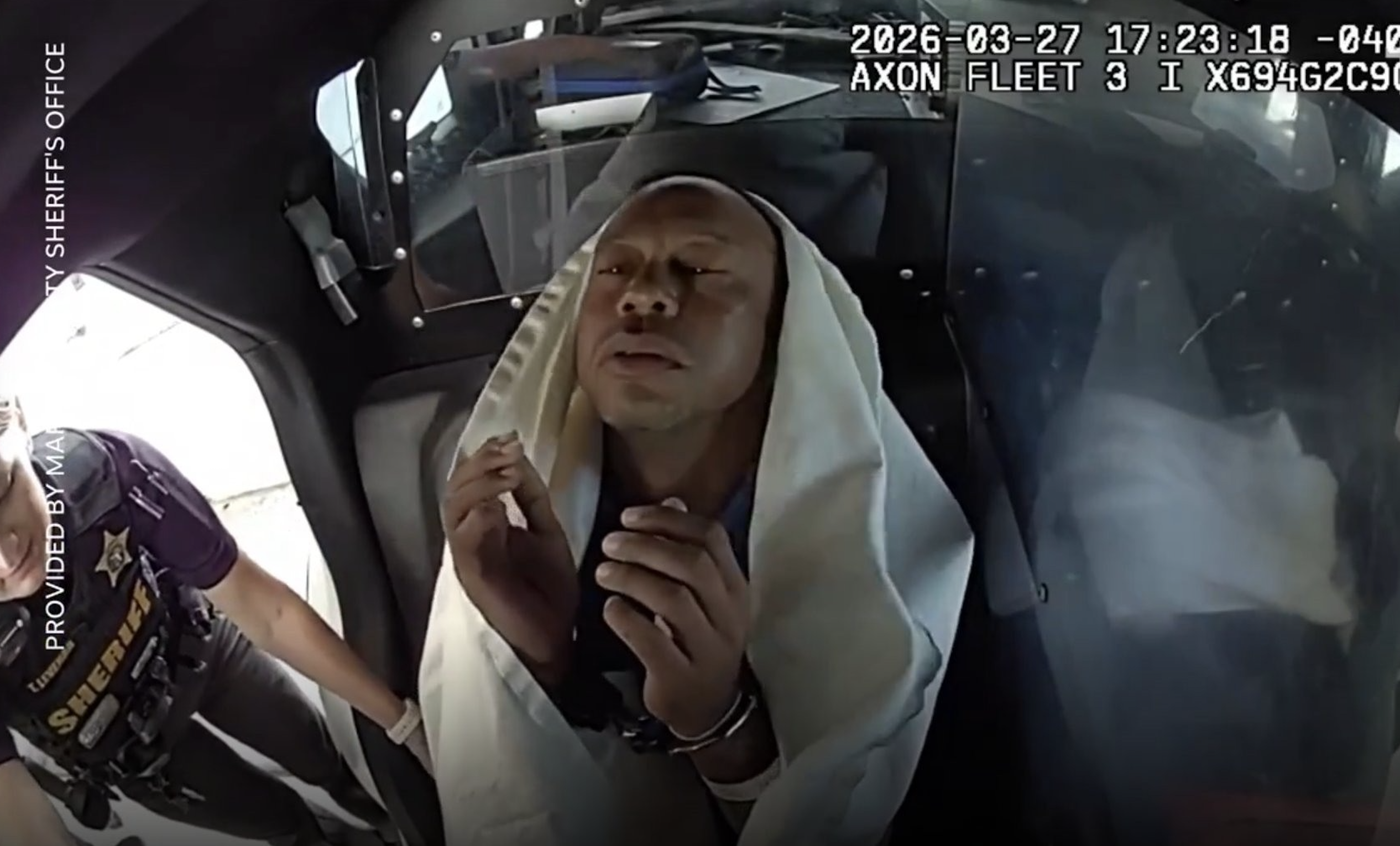 Tiger Woods belde Donald Trump minuten voor de arrestatie onder invloed