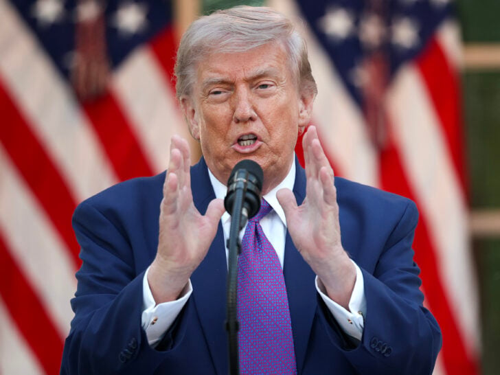 Donald Trump Bashes Stephen Colbert as ‘Total Jerk’ and ‘Dead …