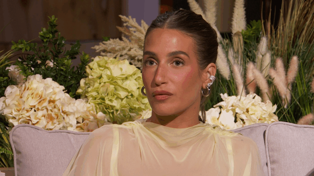 Amanda Batula at the Reunion.
