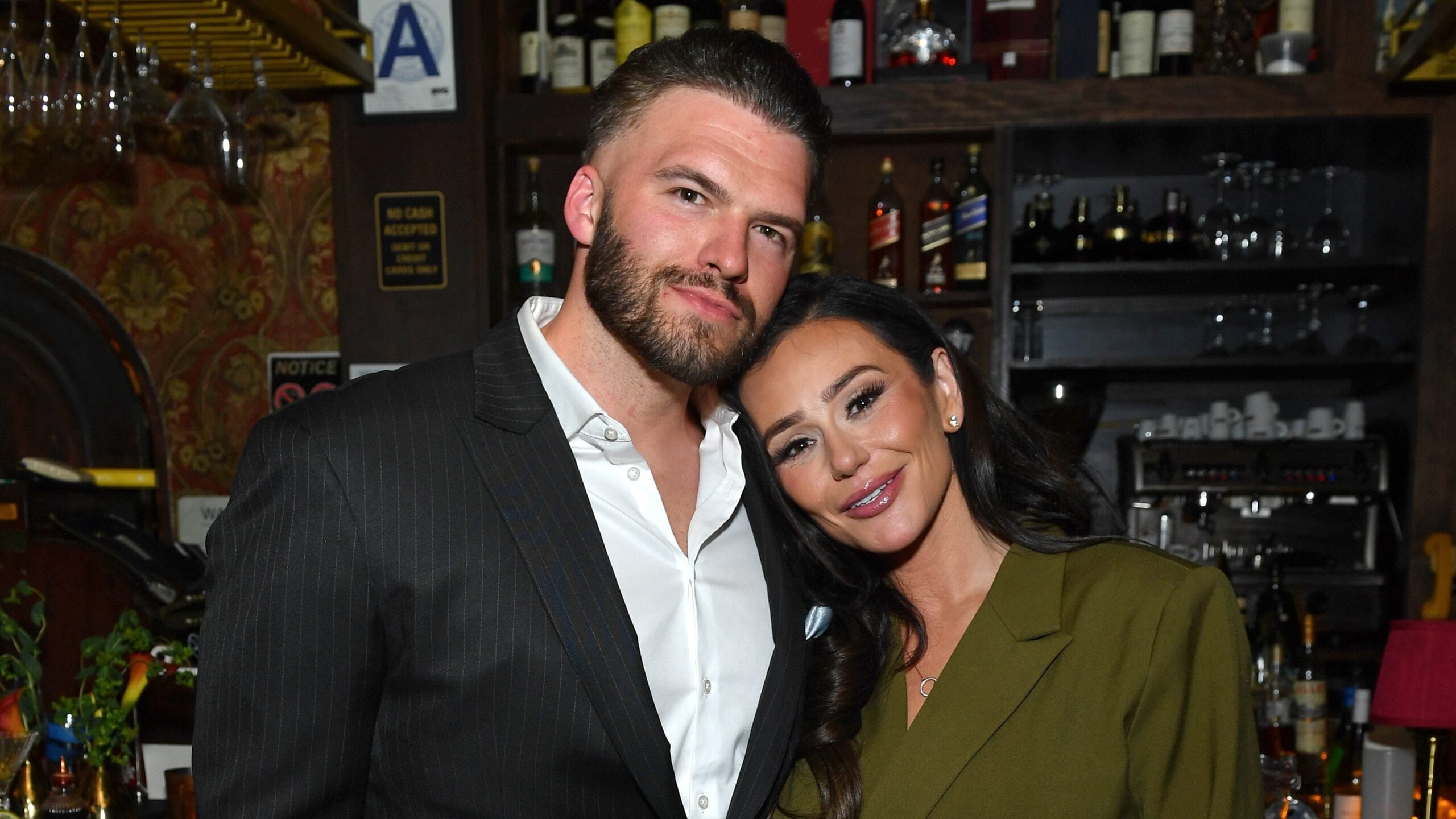 Jenny ‘JWoww’ Farley & Zack Carpinello MARRIED!