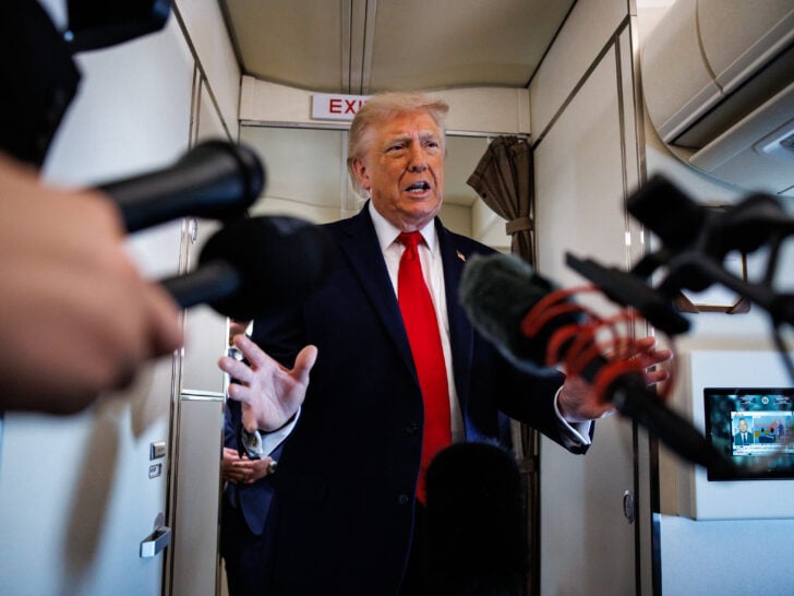 Donald Trump Threatens to Return to MSG For Game 4 After Being Booed Ahead of Knicks Loss