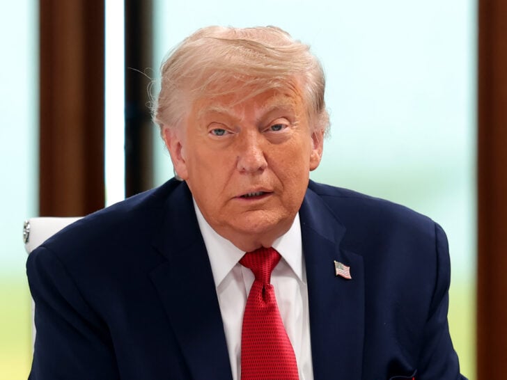 Donald Trump Blames ‘Vandals’ For Reflecting Pool Debacle as Dead Duck Found …