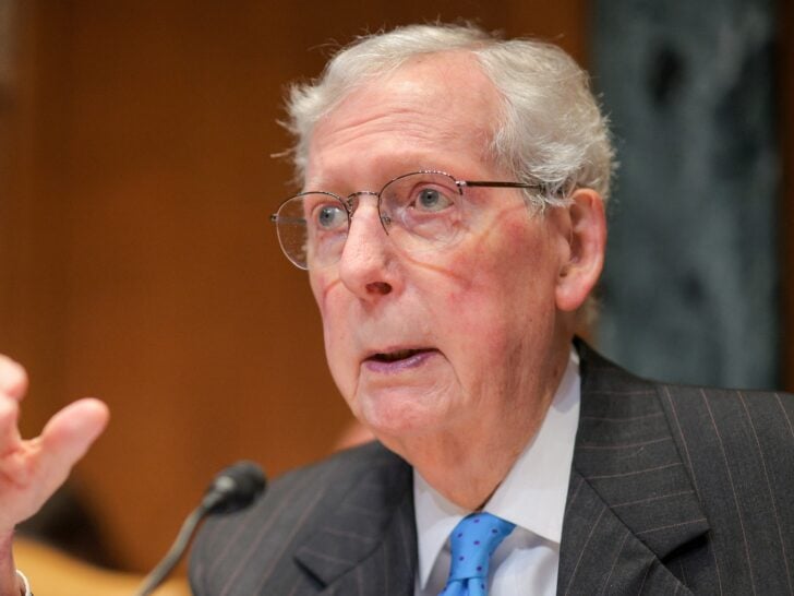 Mitch McConnell Appears Dazed, Confused in Senate Footage
