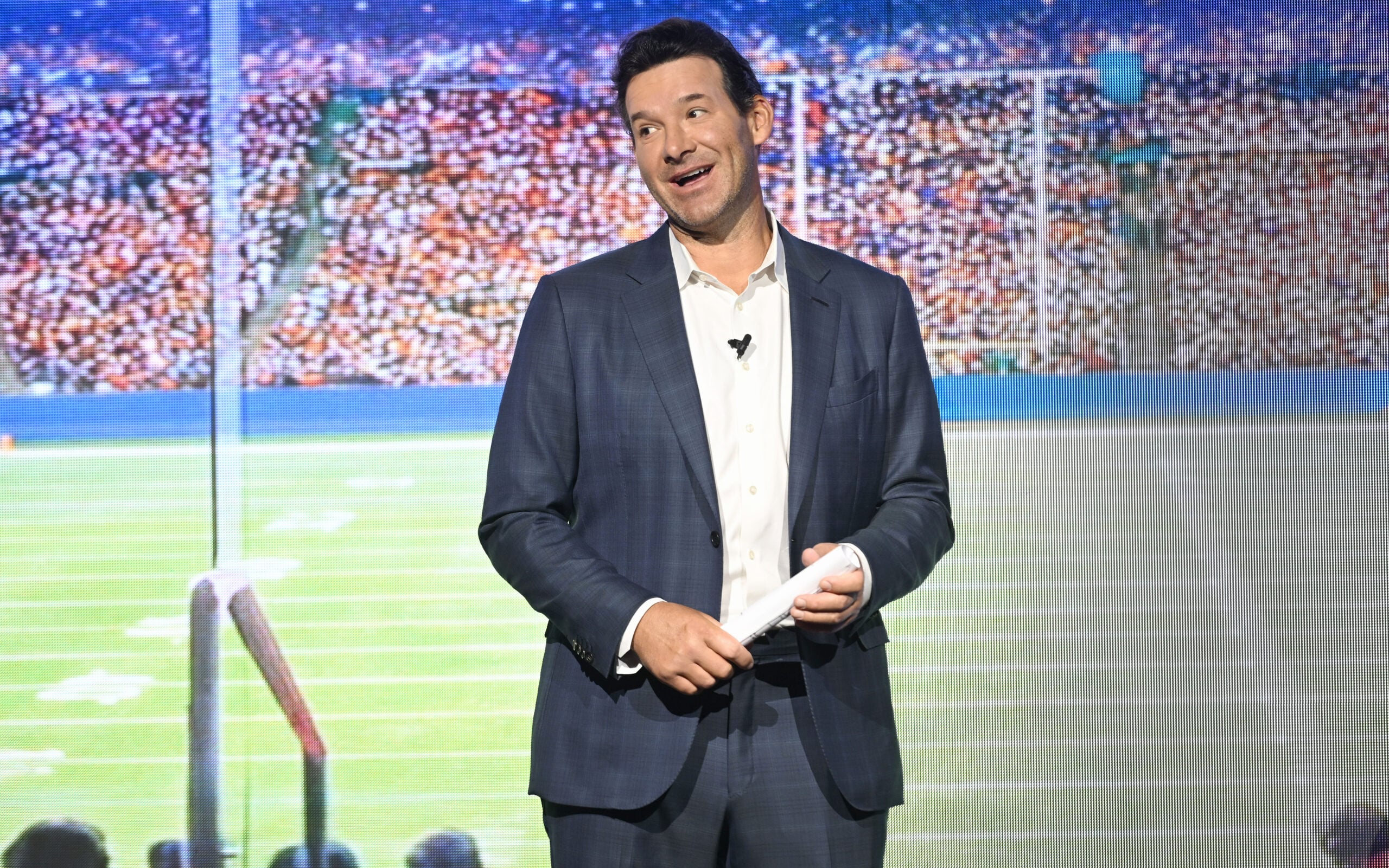 Tony Romo Arrested For Operating Vehicle While Intoxicated: Report