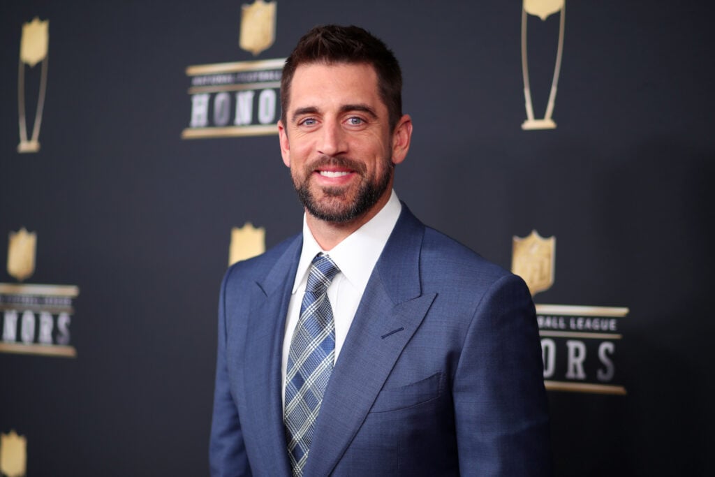 El jugador de la NFL Aaron Rodgers asiste a los Honores de la NFL en la Universidad de Minnesota el 3 de febrero de 2018 en Minneapolis, Minnesota.