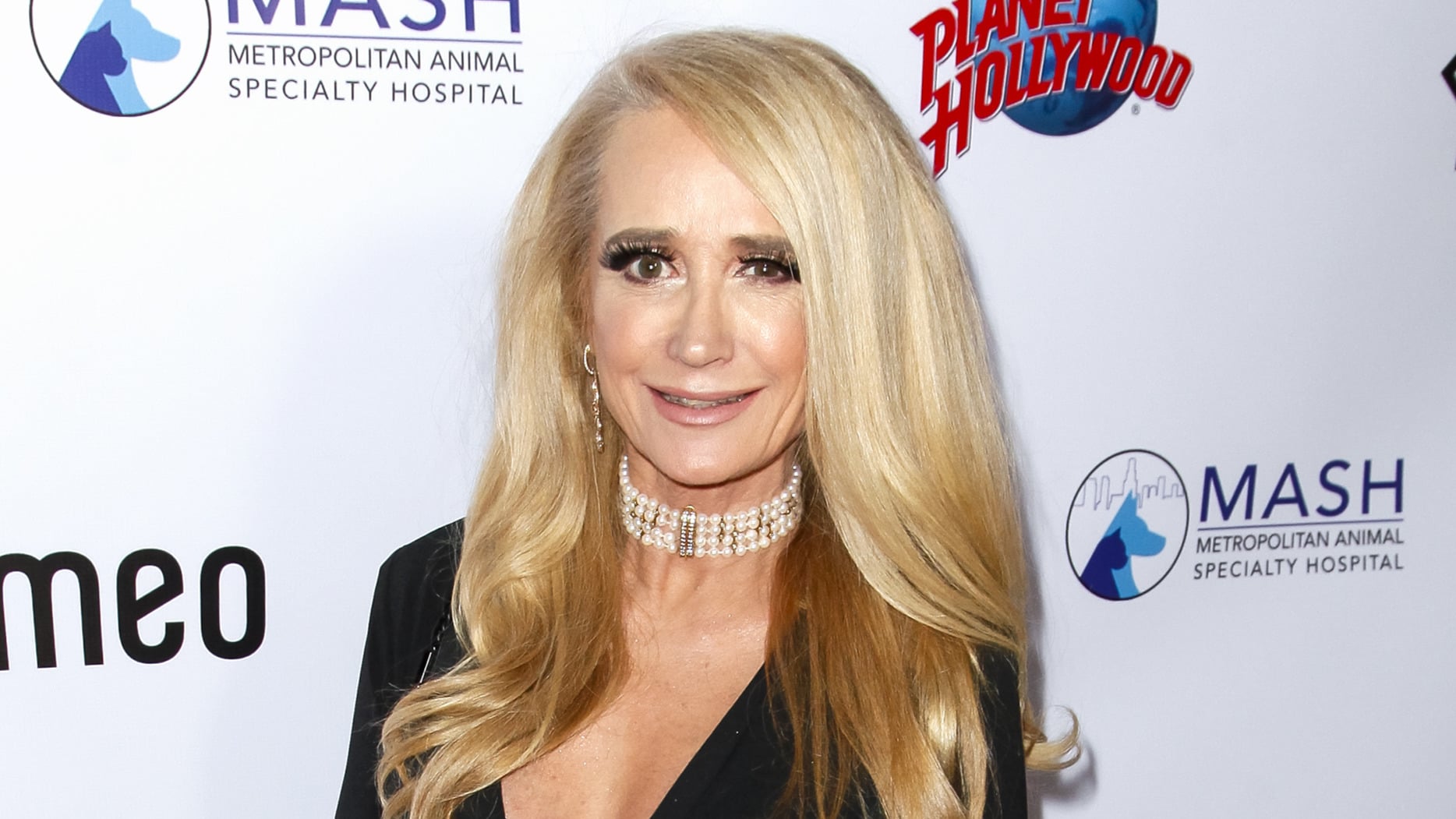 Kim Richards Homeless? Fans Worry After Eviction, Miserable Park Bench Pic