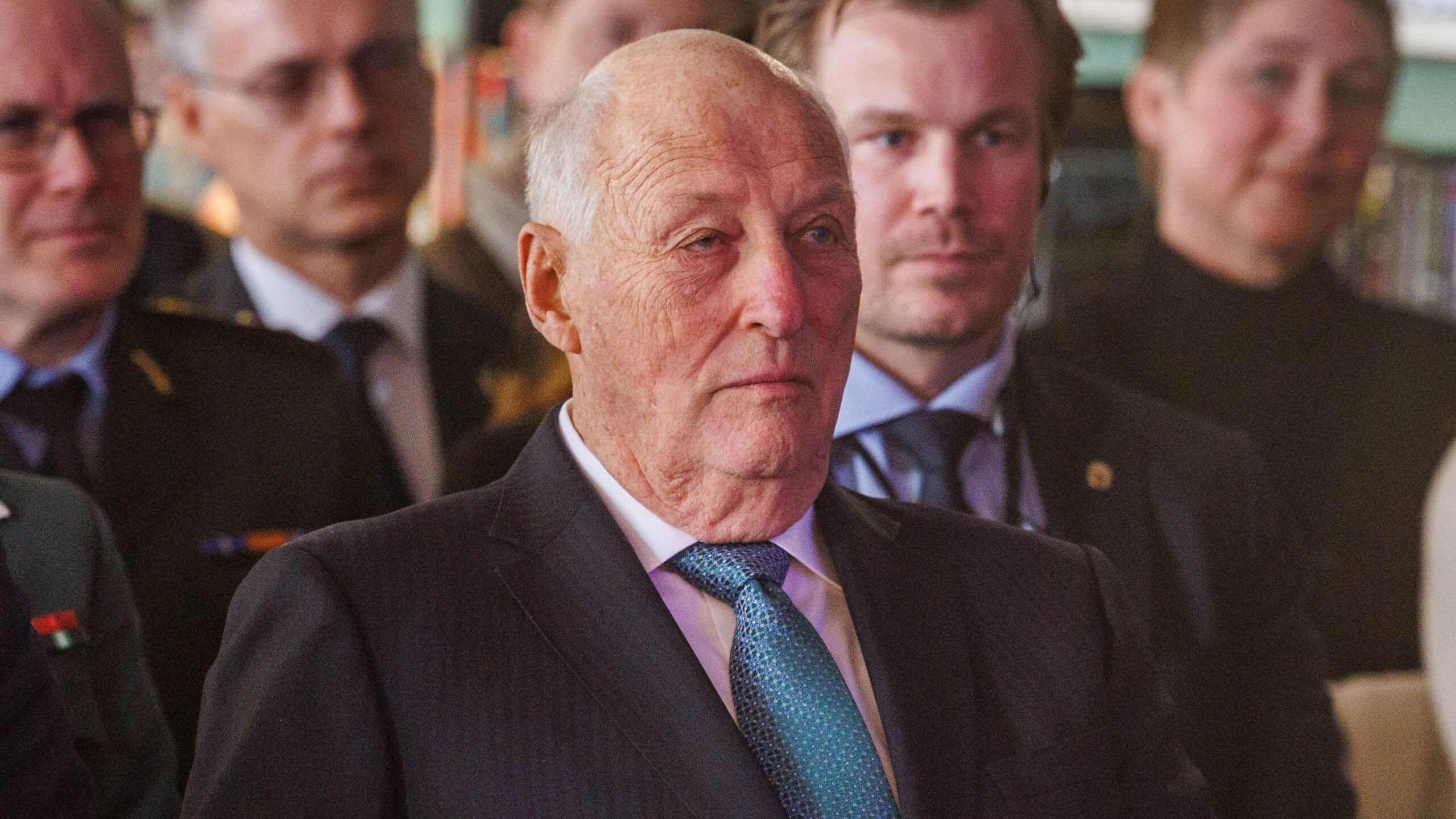 King Harald Haakon Dies at 89, Succeeded by Crown Prince