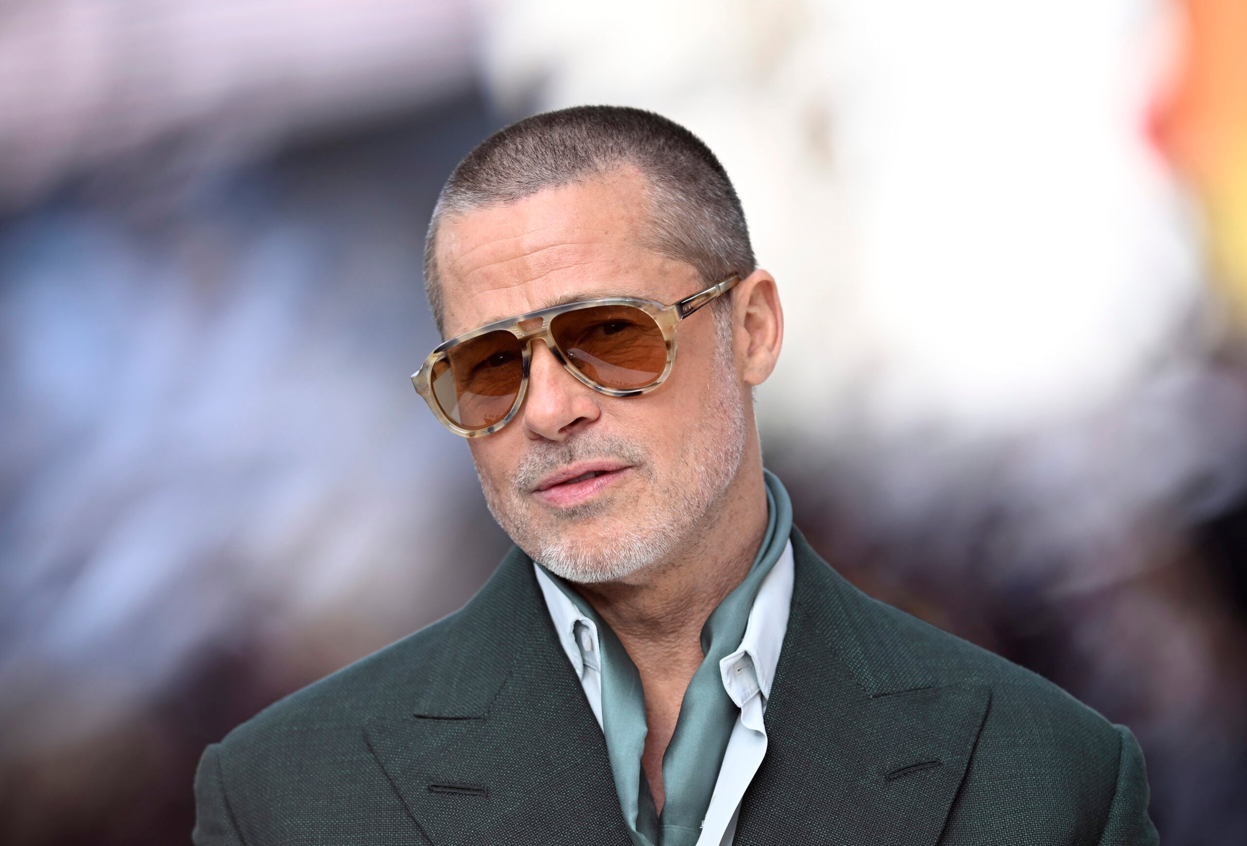 Brad Pitt Reveals That He’s Drinking Again After 7 Years of Sobriety