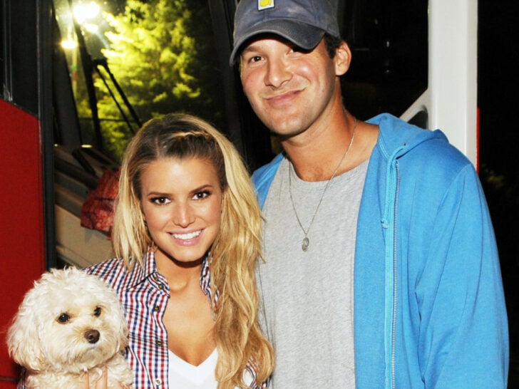 Daisy with Singer/Songwriter Jessica Simpson and Dallas Cowboys Quarterback Tony Romo backstage after Jessica finished her first live performance in 3 years.