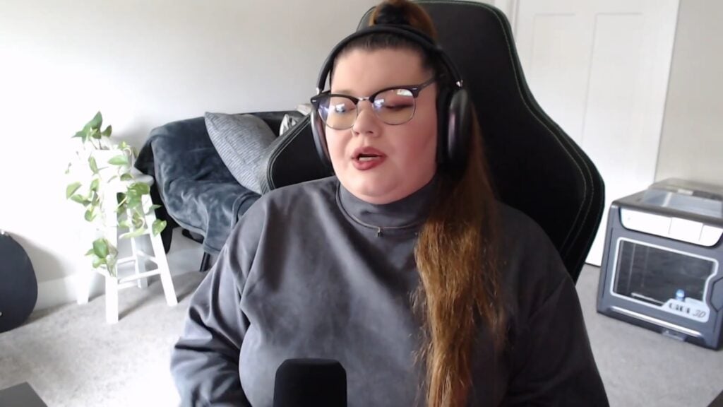 Amber Portwood checks her notes on her YouTube show in September 2026.