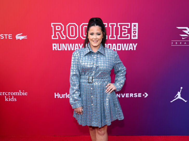 Jenelle Evans Posts Nude Pic on Facebook as 911 Call About Ex-Husband Goes Public