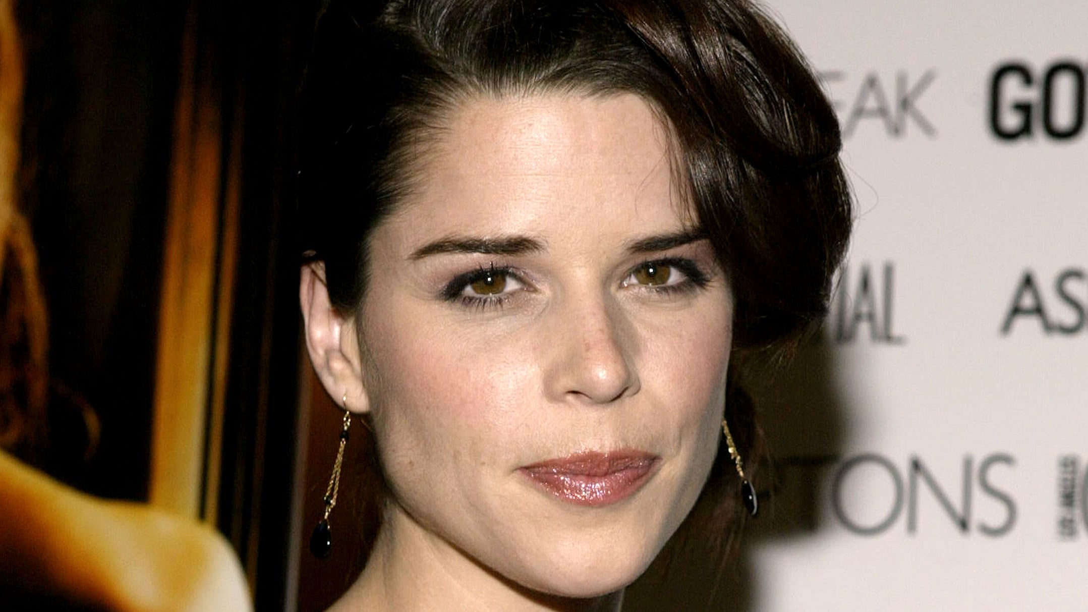 Neve Campbell Divorced: Her History of Marriage, Explained