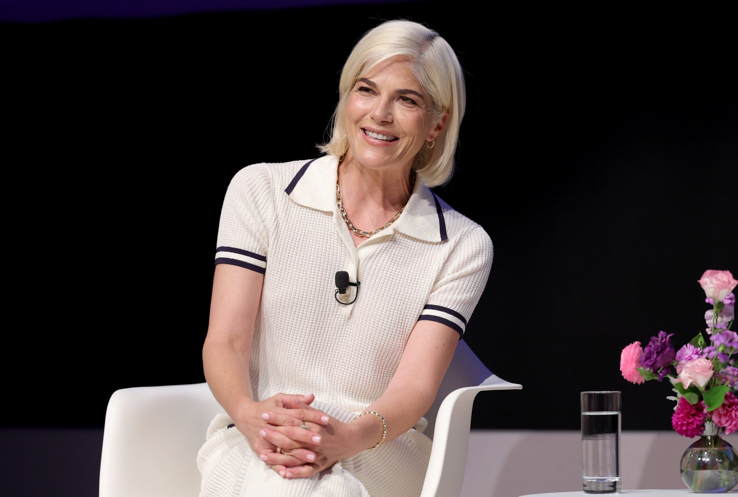 Selma Blair Arrested After Allegedly Biting Flight Attendant, Attempting to Open Door Mid-Flight: Report